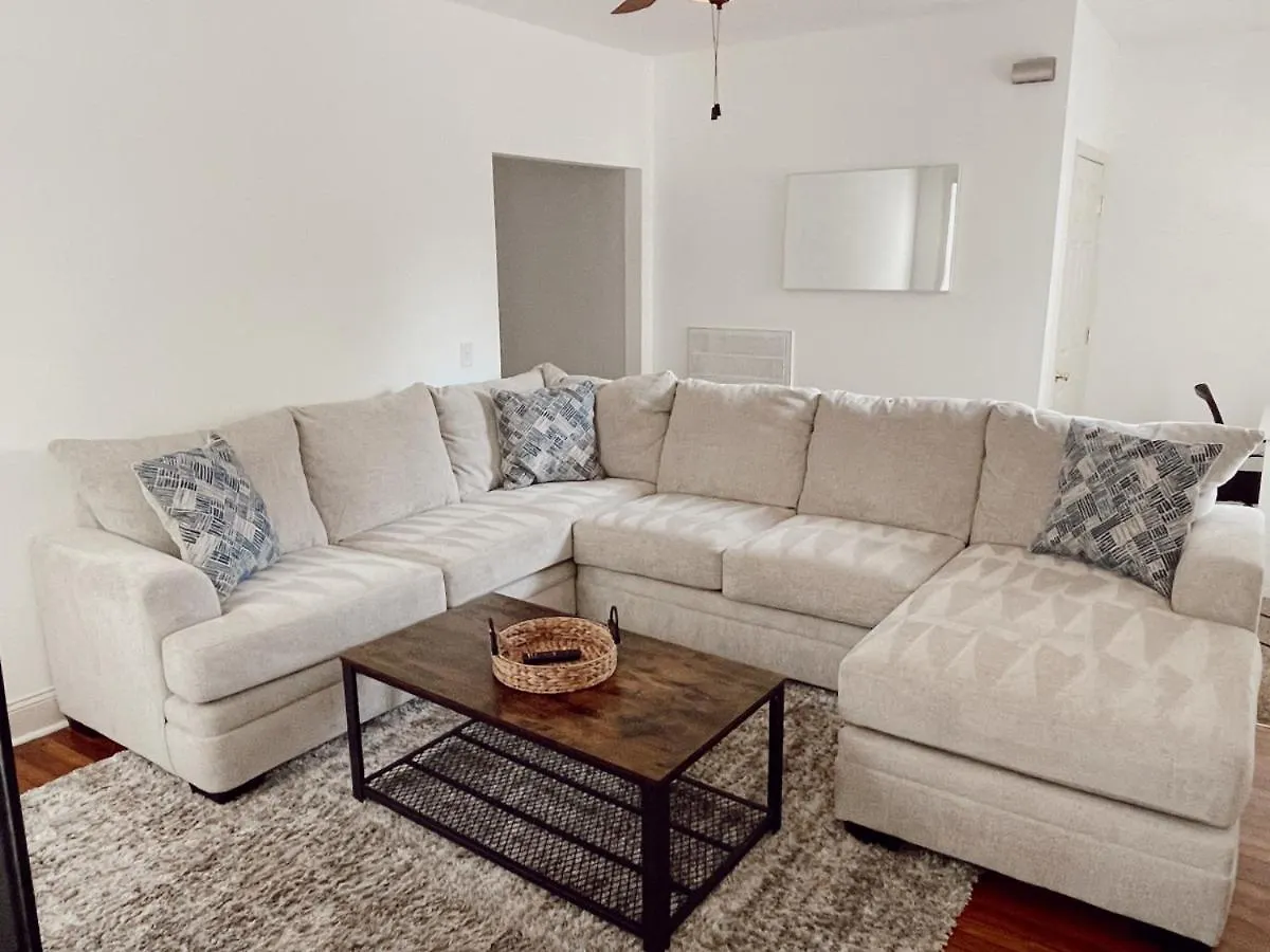 Сasa de vacaciones Southern Charm At Its Best Near South Historic District Savannah